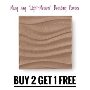 NEW Mary Kay Bronzing Powder Light-Medium